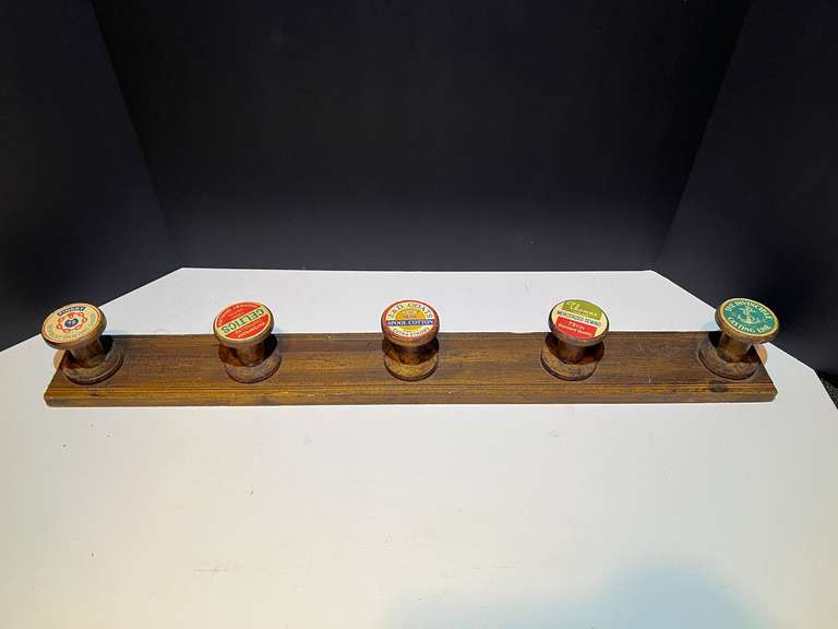 DEN… Vintage looking “spool” coat/hat rack, see pictures for details. image