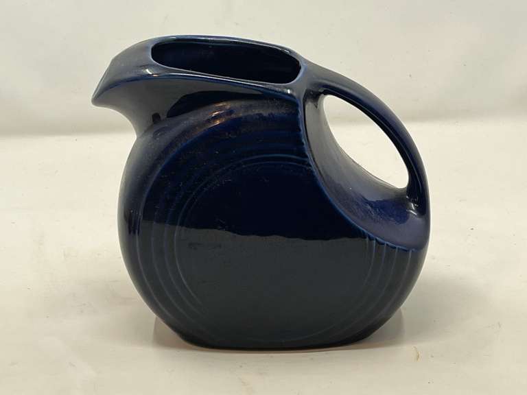 LR… Cobalt blue Fiestaware disc pitcher, see pictures for details. image