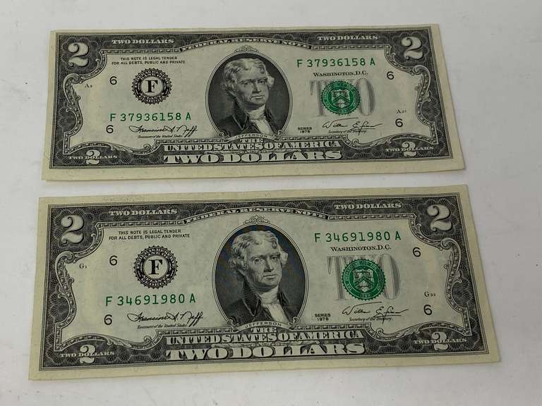 Two dollar bills, set of two, 1976 series, see pictures for details. image