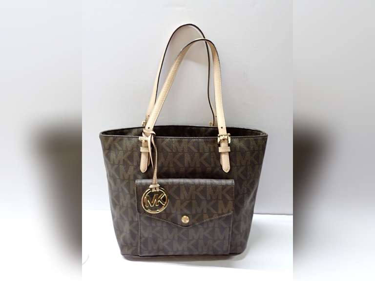High End Ladies Purse - Please come to inspection to verify authenticity for yourself. image