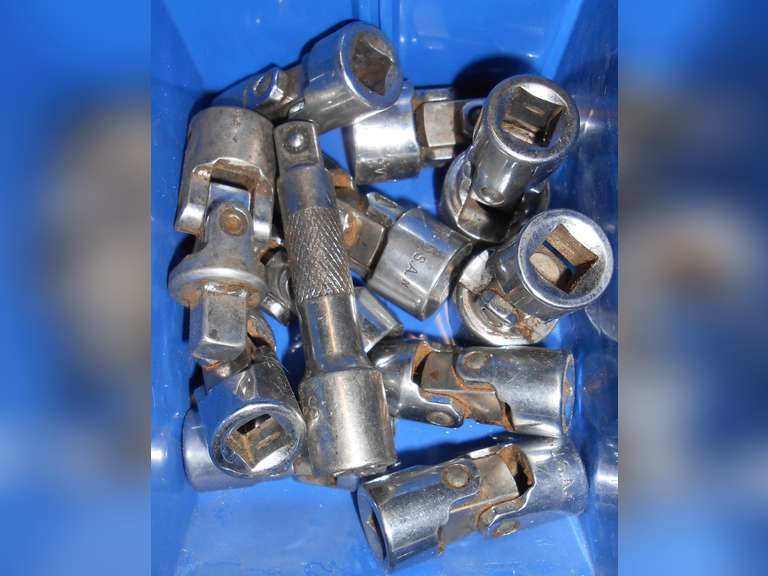 MISC 3/8" DRIVE SOCKETS & EXTENSIONS (12) PCS image