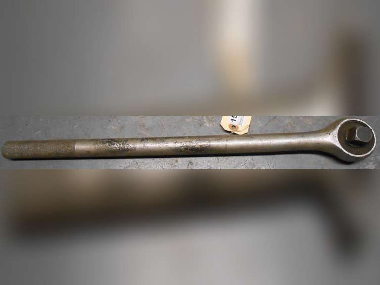 (1) BLACKHAWK 3/4" DRIVE RATCHET 18" LONG image