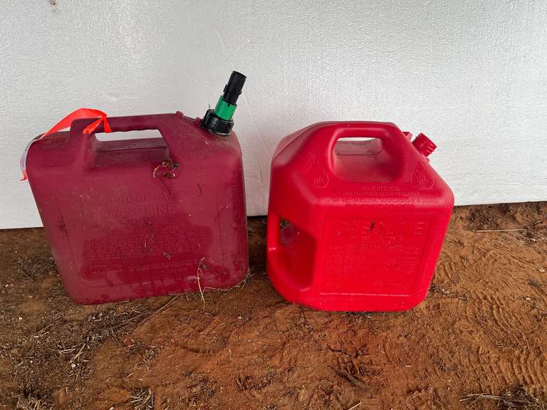 Set of 25 gallon plastic gas cans image