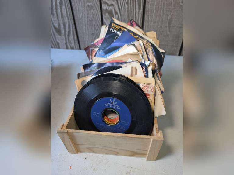 WOODEN BOX WITH 45 RPM SINGLE RECORD COLLECTION image