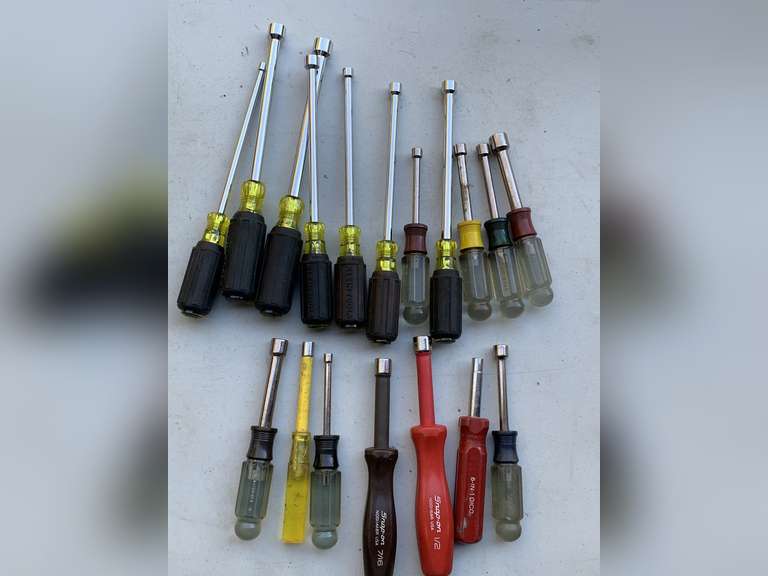 CONTAINER FULL OF NUT DRIVERS (SOME CRAFTSMAN, SOME SNAP-ON) - GARAGE image