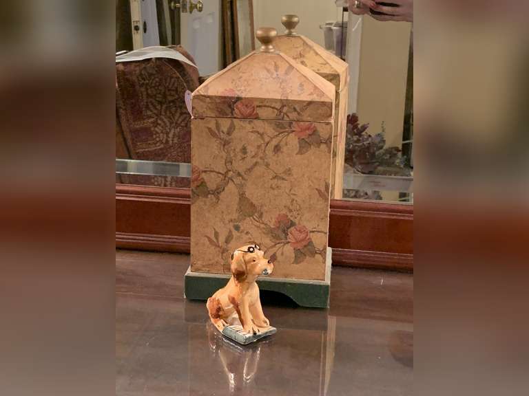 VINTAGE PIONEER BRAND CERAMIC PUPPY SITTING 4" TALL & DECORATIVE TALL COVERED FLORAL WOODEN BOX 12" ALL X 6" WIDE X 4 3/4" DEEP - UP MASTER BED image