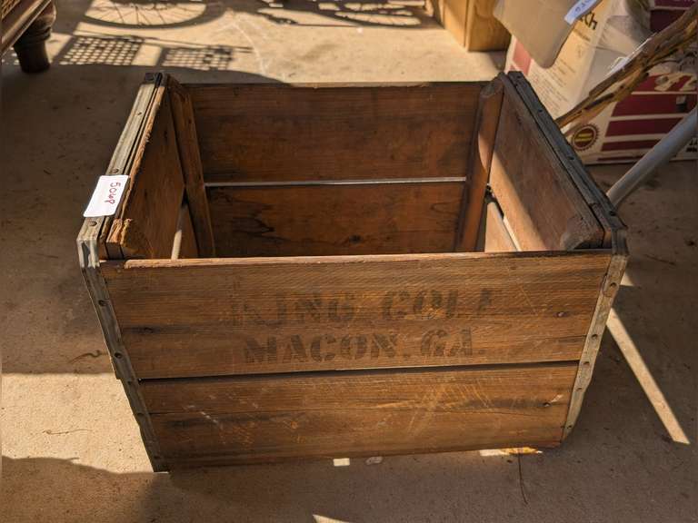 ANTIQUE KING COLA MACON, GA HANDMADE WOODEN CRATE image