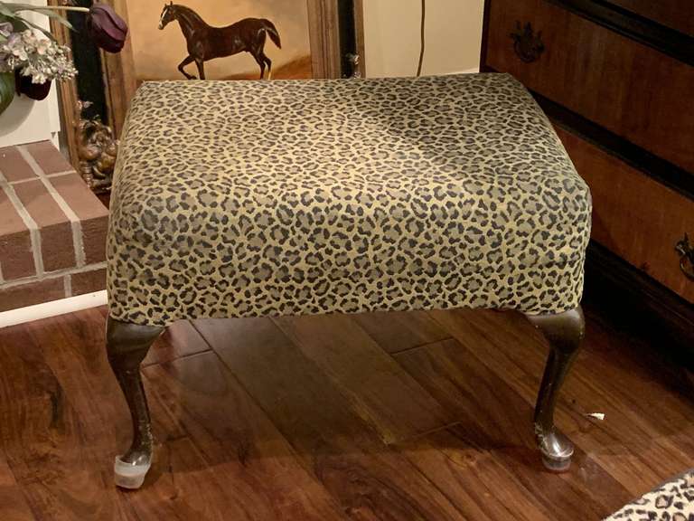 MAHOGANY VINTAGE STOOL WITH LEOPARD UPHOLSTERY 25" X 19" X 17" TALL - DEN image