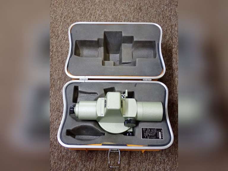Geotec Auto Level AL-23 Surveying Instrument with Case image