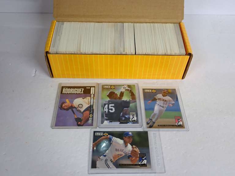 Large Lot of Unsearched Vintage Baseball Cards image