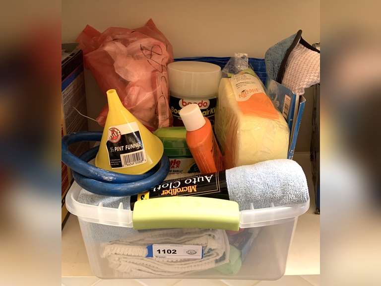 ASSORTMENT OF CAR CLEANING/WAX/MAINTENANCE LOT - FOYER image