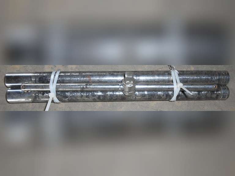 (2) S-K 1/2" DRIVE 15" LONG 3/4" DEEP WELL SOCKETS & (1) 1/2" DRIVE PULL HANDLE image