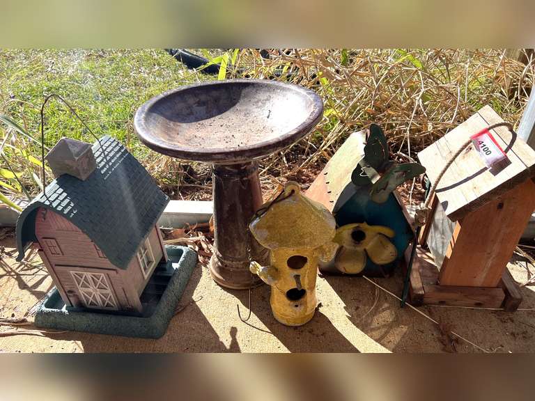 Yard decor to include bird houses, and a small terra-cotta birdbath, five pieces, see pictures for details. image