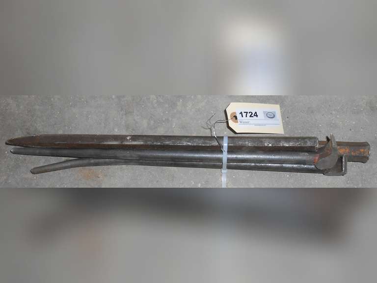(4) HEEL/PRY BAR image