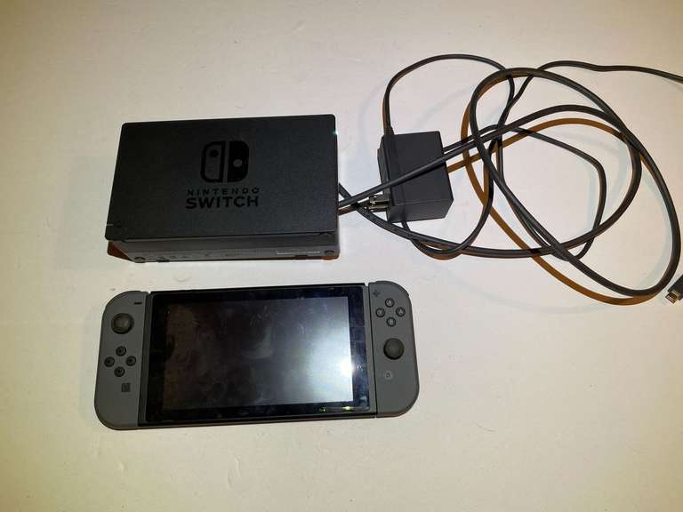 BR1… Nintendo Switch, working condition unknown, see pictures for details. image