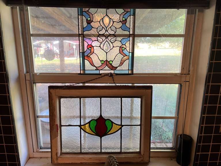 KIT… Stained glass window hangings, two pieces, see pictures for details. image