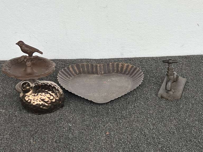 Ceramic quail figurine, also includes a vintage cast metal bird in birdbath, a unique door knocker, and more. See pictures for details. image
