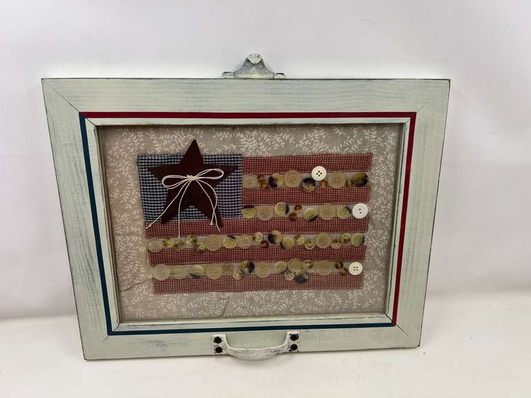 DEN… Americana wall decor, see pictures for details. image