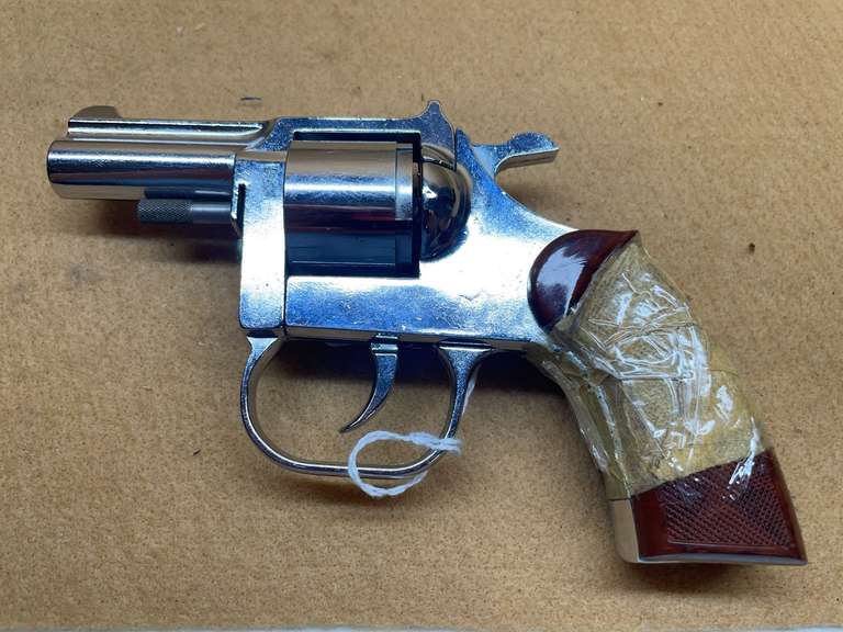 CLERKE  32 S&W SHORT  1st  106926  REVOLVER image