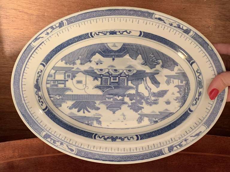 VINTAGE CHINESE BLUE/WHITE "CANTON" PLATTER 12" LONG X 9" WIDE - DINING ROOM image