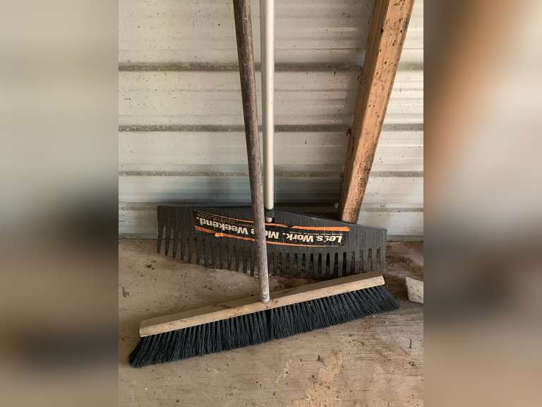 LEAFWORK RAKE & LARGE SWEEPER BROOM - SHED image