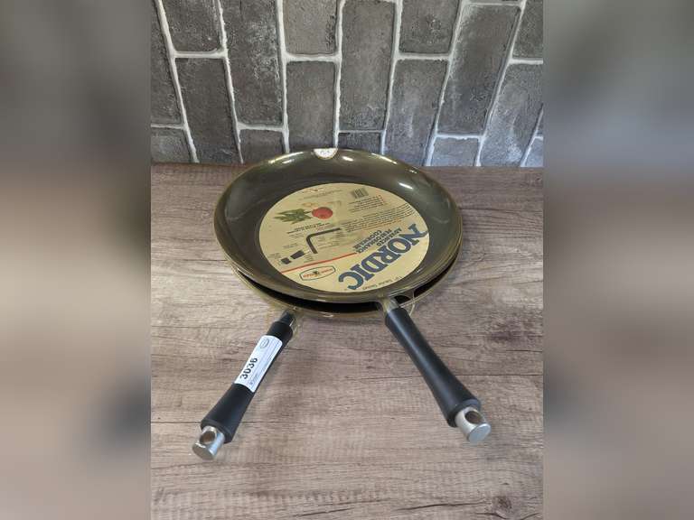 PAIR OF UNUSED NORDIC ADVANCE PERFORMANCE COOKWARE 13-IN SAUTE SKILLETS image