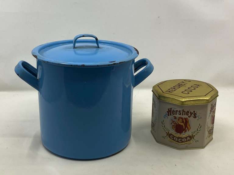 KIT…Vintage blue enamelware pot, likely a stockpot or flour bin, from the Swedish company Kockums Jernverk. image