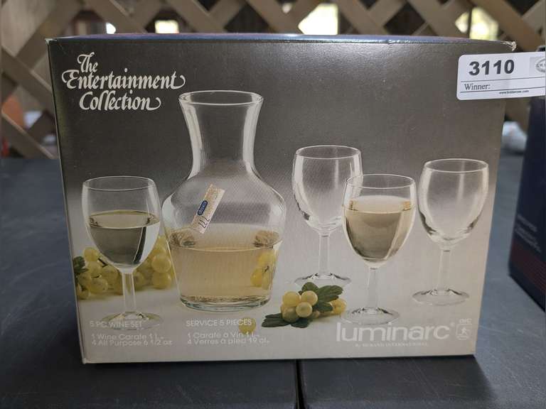 LUMINARC 5-PIECE WINE SET IN ORIGINAL BOX image