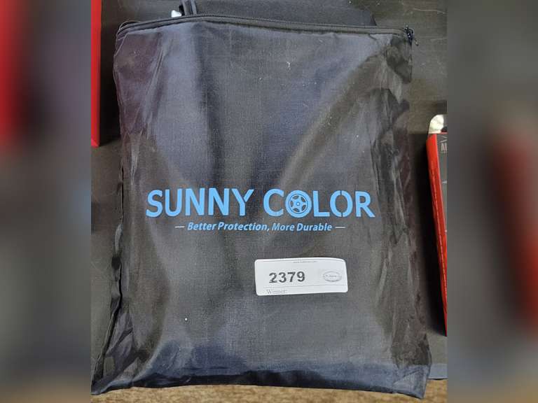 UNIVERSAL VEHICLE SUN SHADE image