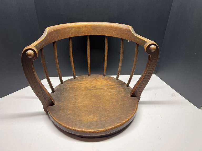 DEN… Vintage Windsor style chair seat, this piece has been removed from the legs, great repurposing project, see pictures for details. image