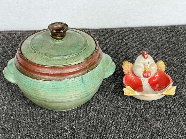 Stoneware pottery bowl, the rim has been chipped, also includes a vintage chubby chicken soap dish/trinket bowl, see pictures for details. image