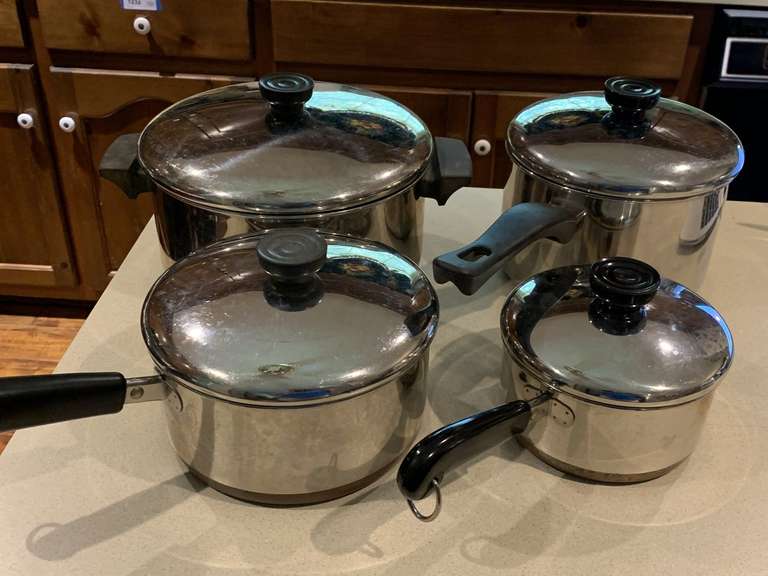 REVERE WARE - 4.5 QT COVERED STOCKPOT, 3 QT COVERED SAUCEPAN, 2 QT COVERED SAUCEPAN & 1 QT COVERED SAUCEPAN - KITCHEN image