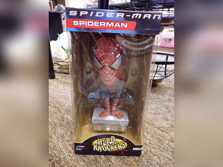 Spiderman Head Knocker by NECA image