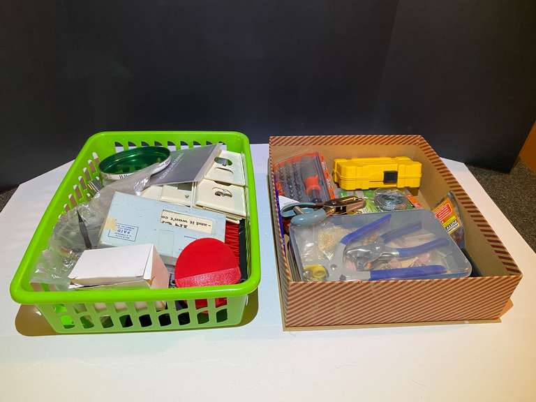 BR1…Assorted hand tools to include a ratcheting screwdriver, DeWalt drill bits, assorted fasteners, riveter, receptacle covers, and more. See pictures for details. image