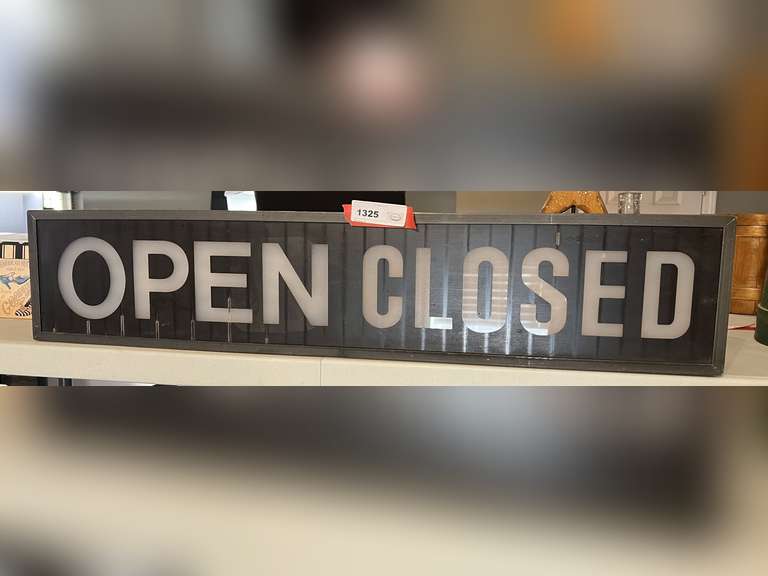 DEN… Open/closed sign, working condition unknown, see pictures for details. image