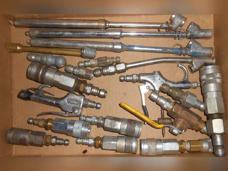MISC AIR COUPLINGS, NOZZLES, TIRE PRESSURE GAUGES image