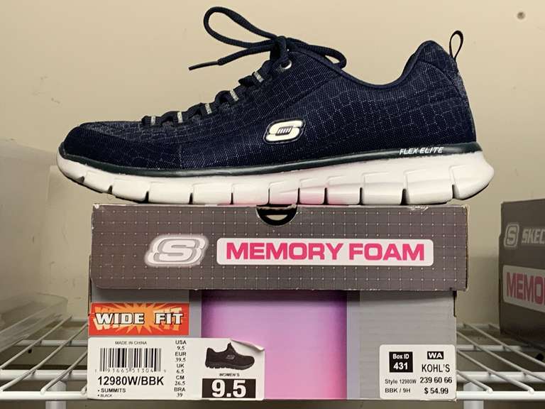 NEW SKECHERS NAVY TENNIS SHOES SIZE 9 1/2 - UP MASTER CLOSET 2 image