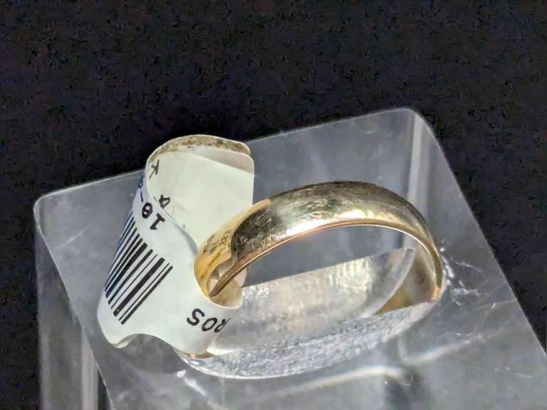 10k Gold 4mm Wide Wedding Band Ring Size 7 - 2.23 Grams image