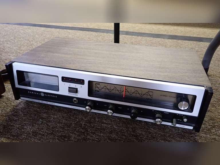 General Electric SC1500A Stereo 8 Track Player image