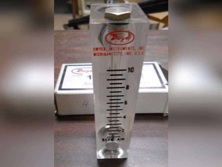DWYER SERIES VFA VISI-FLOAT FLOWMETER (MODEL # VFA-4) image