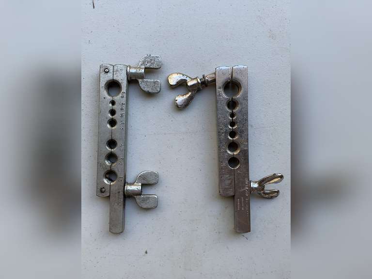 2 VINTAGE FLARING TOOLS - GARAGE image
