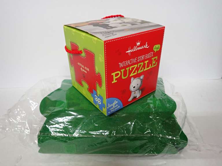 Hallmark Interactive Story Buddy Jingle Puzzle and Felt Advent Calendar image