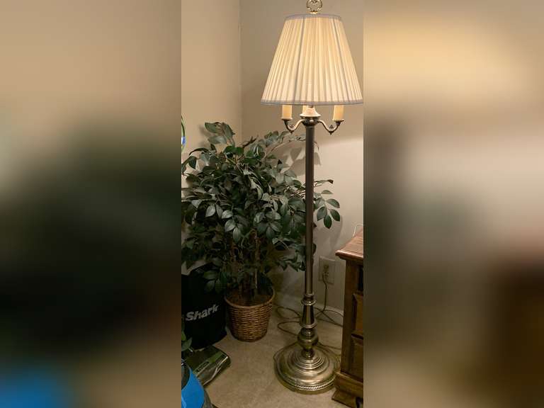 WICKER BASKET WITH SILK TREE 39" TALL & VERY HEAVY VINTAGE 3 LIGHT FLOOR LAMP 58" TALL - UP BED 1 image