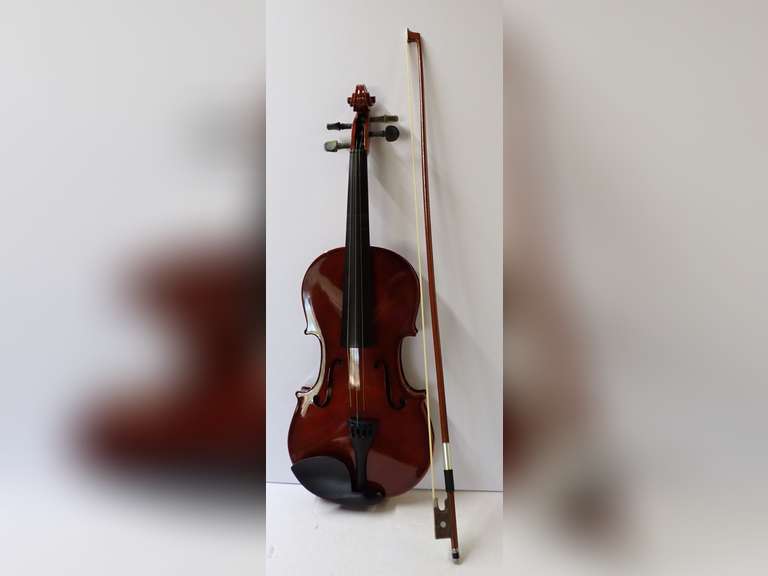 Eastar Violin with Bow and Case image