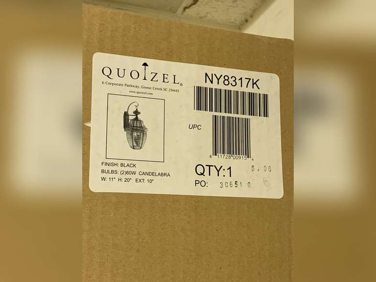 NEW IN BOX QUOIZEL BLACK 3 LIGHT CANDELABRA OUTSIDE WALL LIGHT - UP BED 2 CLOSET image