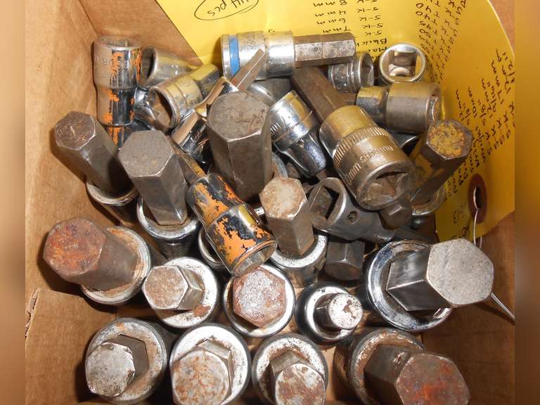 1/2" & 3/8" DRIVE ALLEN HEAD & STAR BIT SOCKETS (44) PCS image