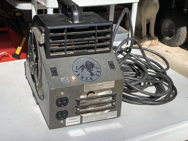 ELECTRIC POWER CAT BLOWER/LIGHT/ELECTRIC - GARAGE image