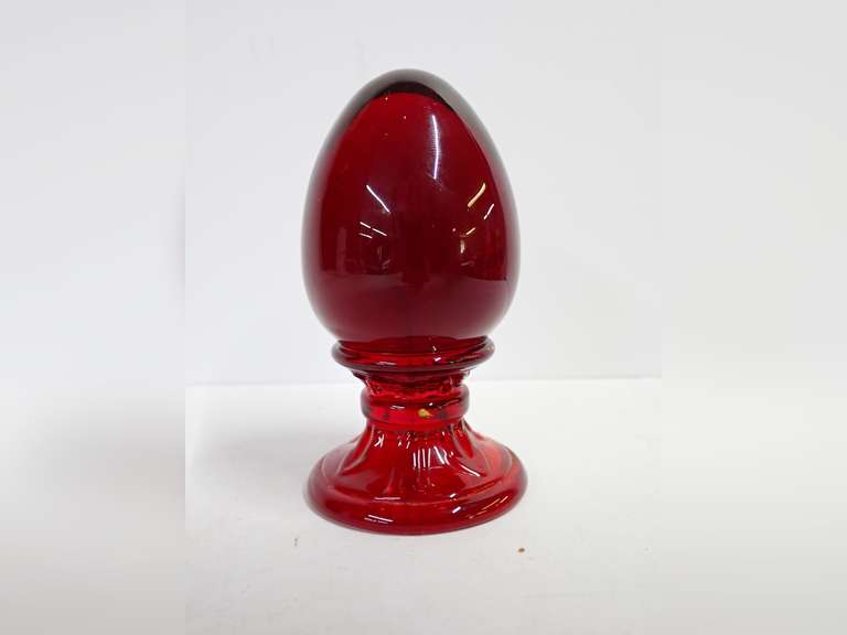 Fenton Amberina Glass Egg on Pedestal image