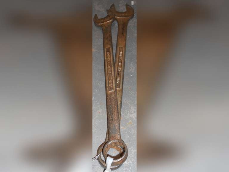 COMBO WRENCHES (1) 1 1/8" & (1) 1 5/16" image
