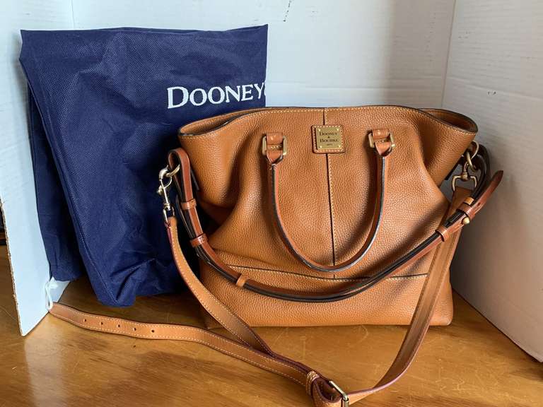 NEW DOONEY & BOURKE SAFFIANO CHELSEA NUTMEG LEATHER LARGE TOTE BAG W/ SHOULDER STRAPS & DUSTER BAG - CHECKOUT image
